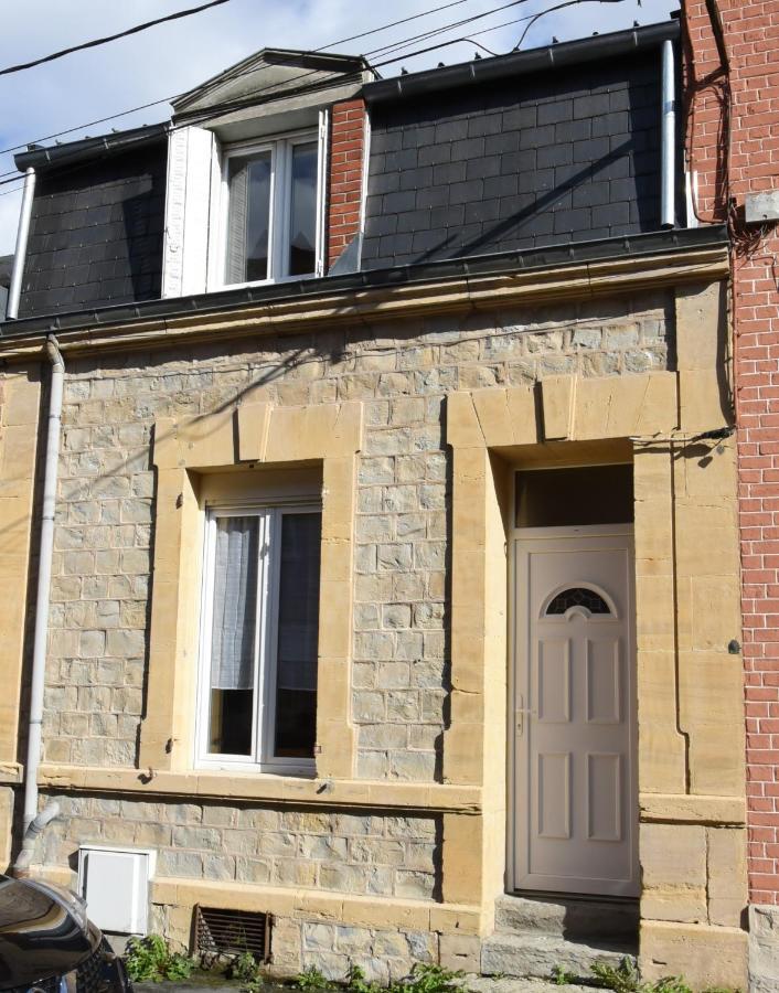 La Maison Aux Jardins Charleville-Mezieres Exterior photo